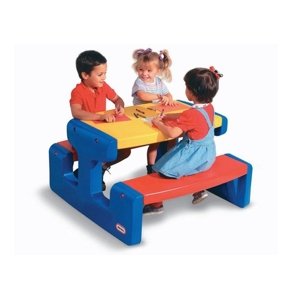 Dětské stoly a židle